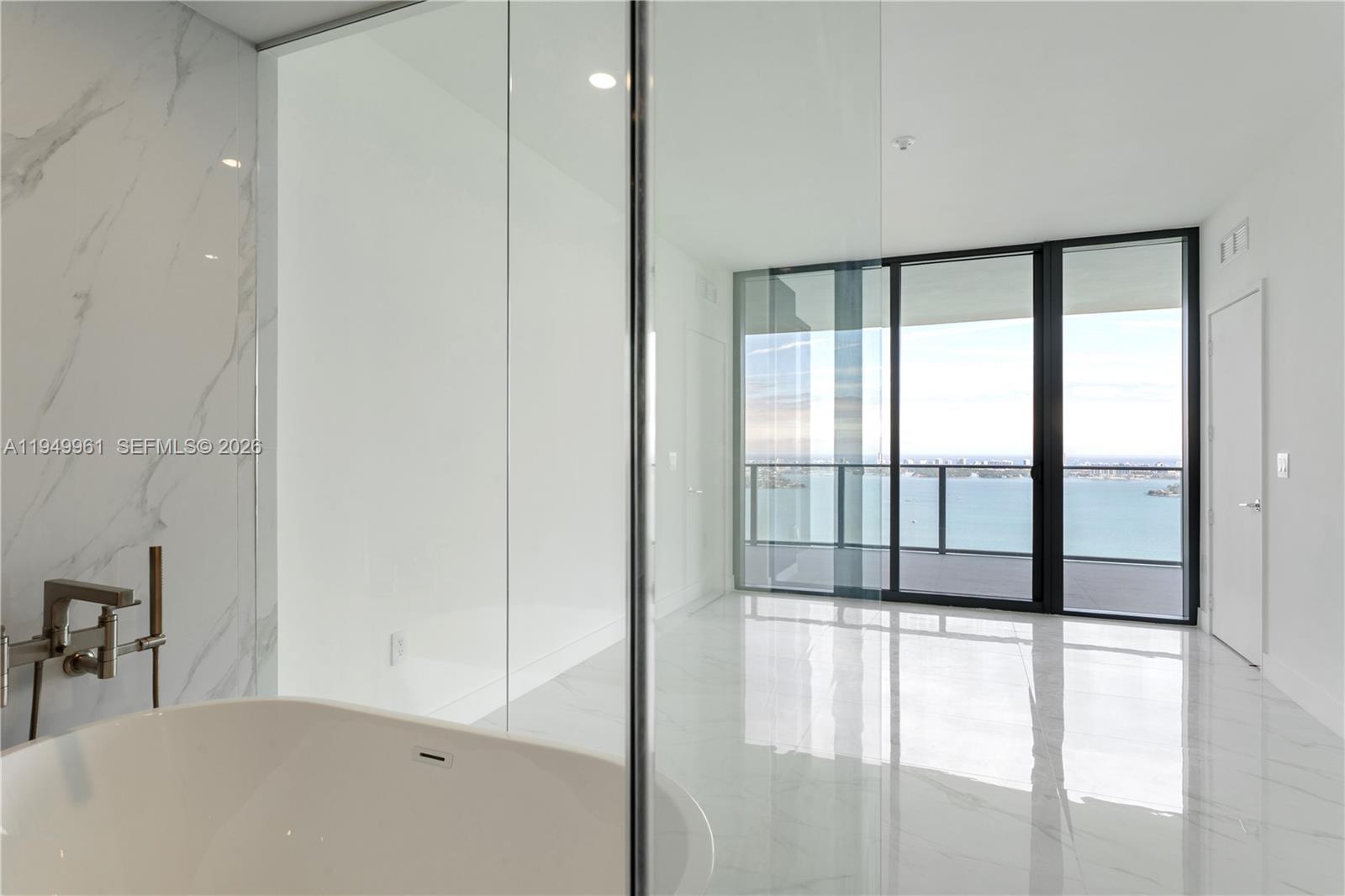 Bay Breeze - Residential