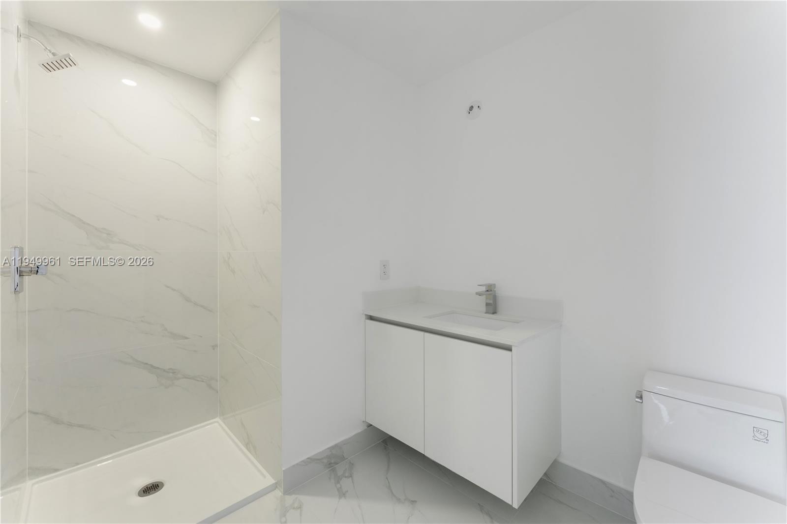 Bay Breeze - Residential