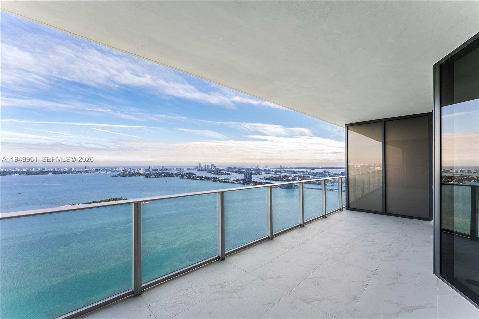 Bay Breeze - Residential