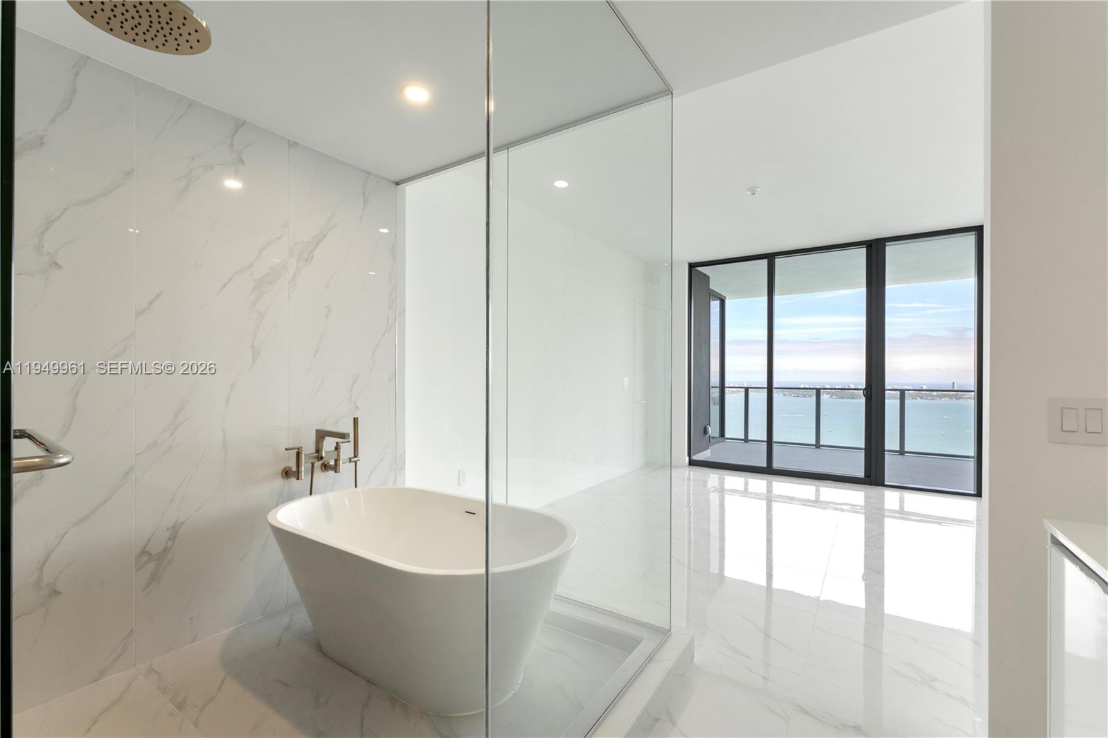 Bay Breeze - Residential