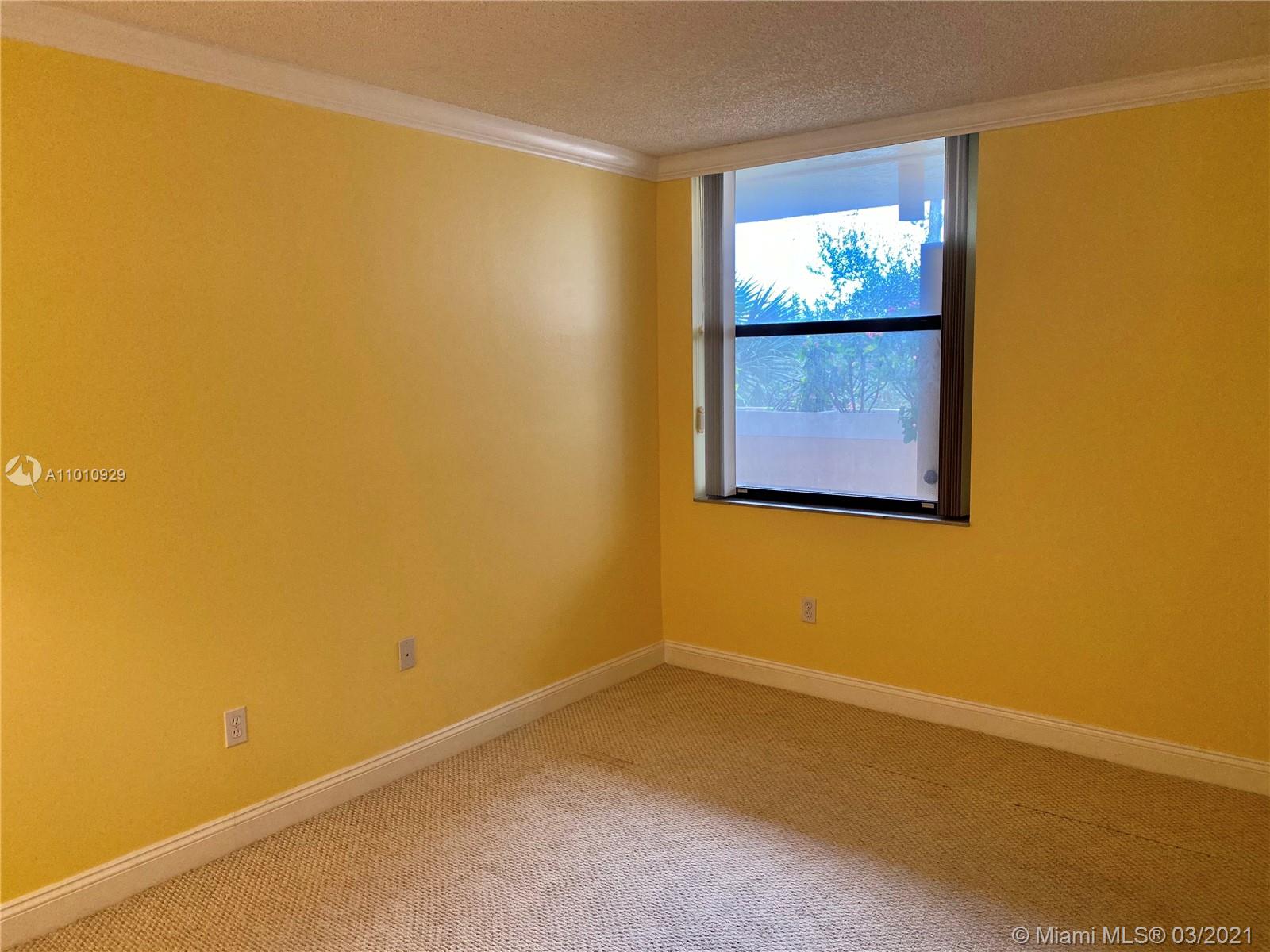 ROYAL PALM AT PLANTATION - Residential Lease