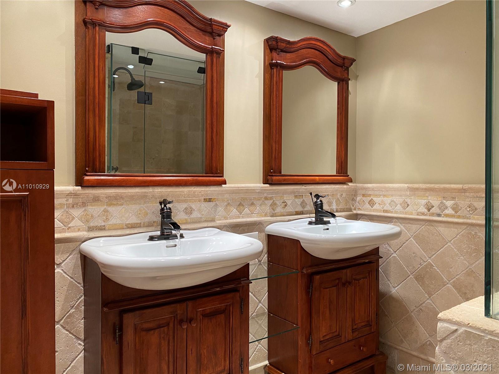 ROYAL PALM AT PLANTATION - Residential Lease