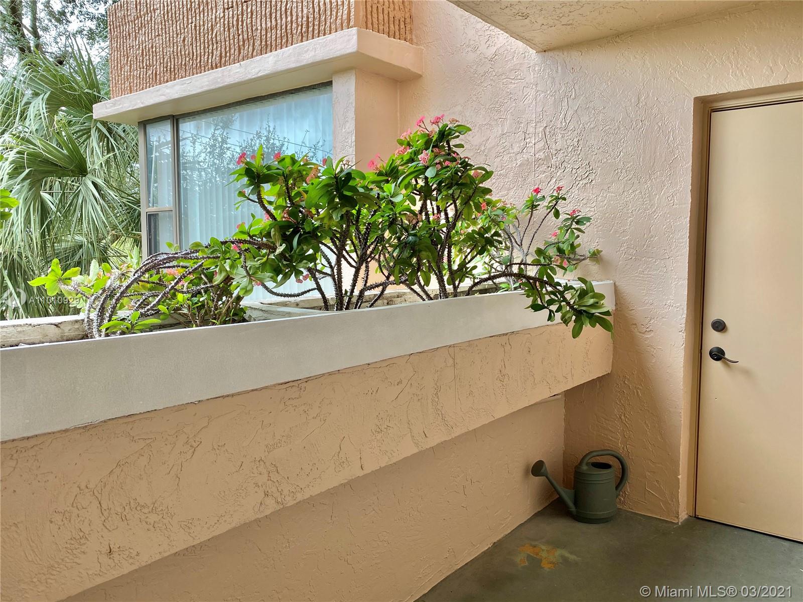 ROYAL PALM AT PLANTATION - Residential Lease