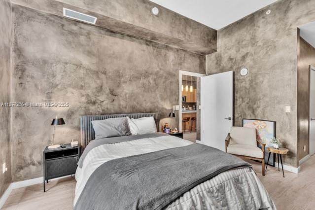 QUADRO CONDO - Residential