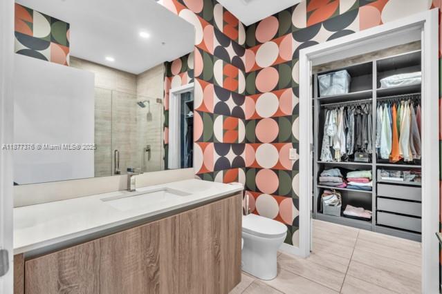 QUADRO CONDO - Residential