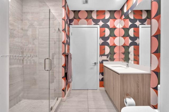 QUADRO CONDO - Residential