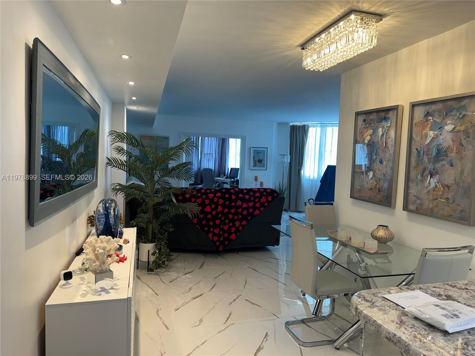 999 Brickell Bay Dr 710