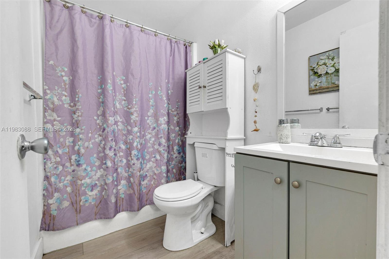 VILLAGE PARK AT OAKLAND C - Residential