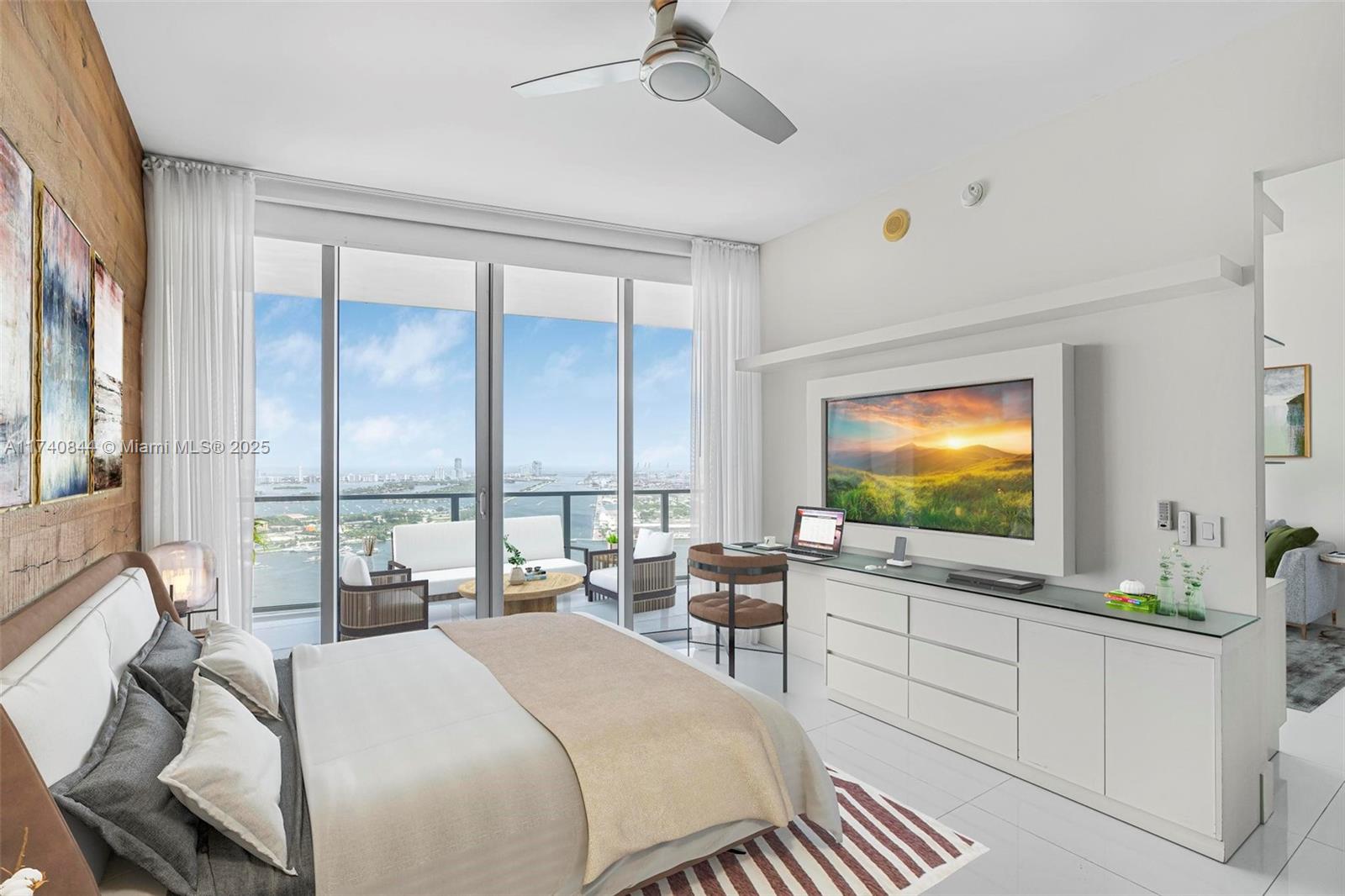MARQUIS CONDO - Residential