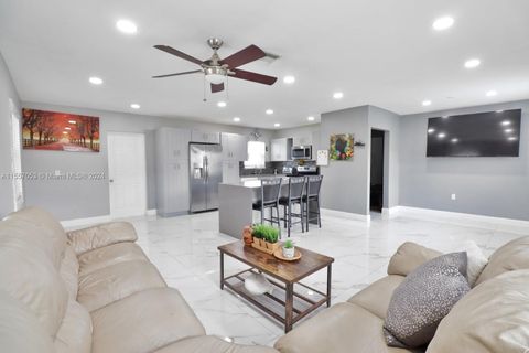 Single Family Residence in Fort Lauderdale FL 1410 19th Ave.jpg