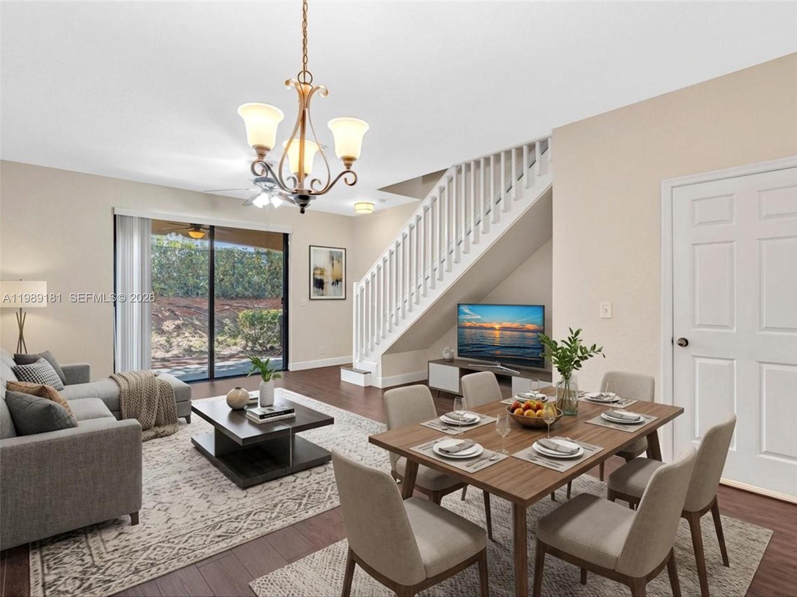 Courtyard at the Grove - Residential