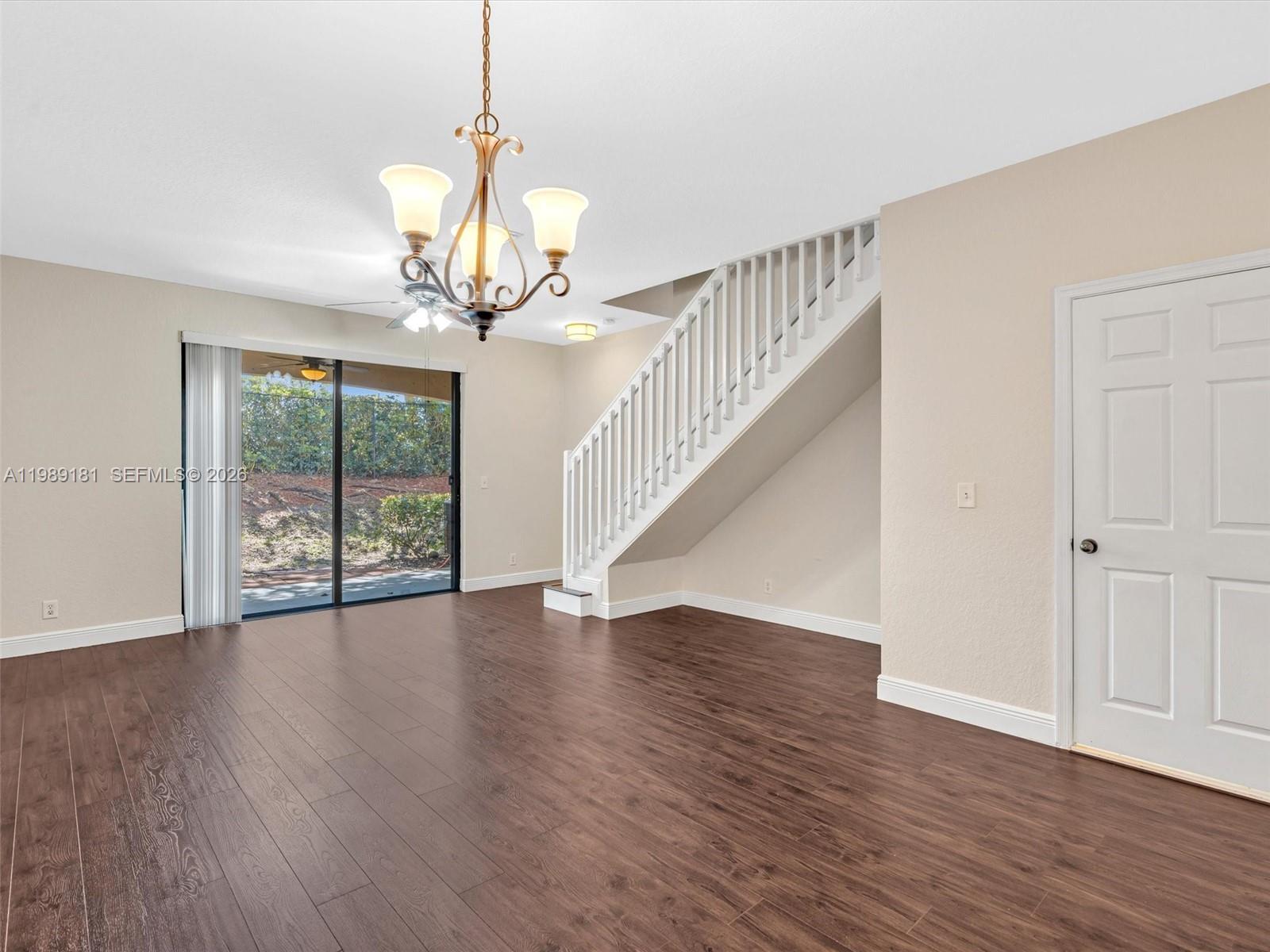 Courtyard at the Grove - Residential