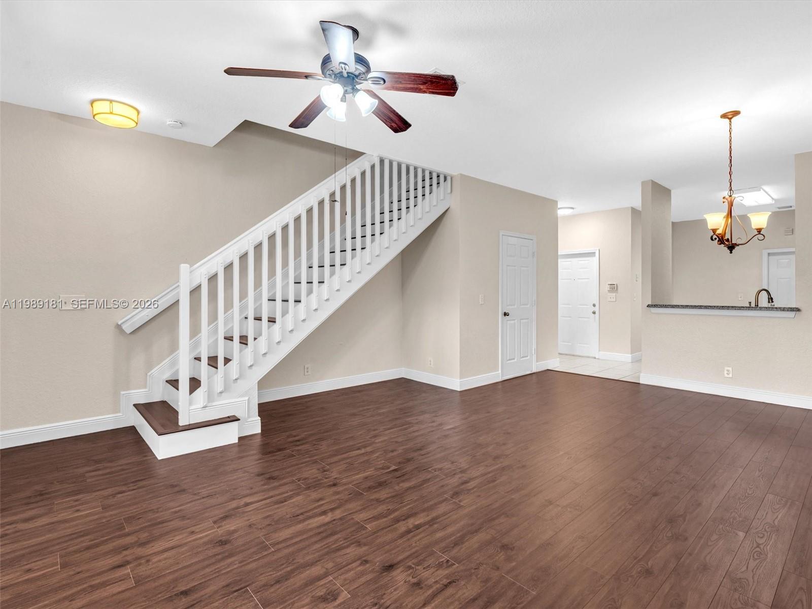 Courtyard at the Grove - Residential