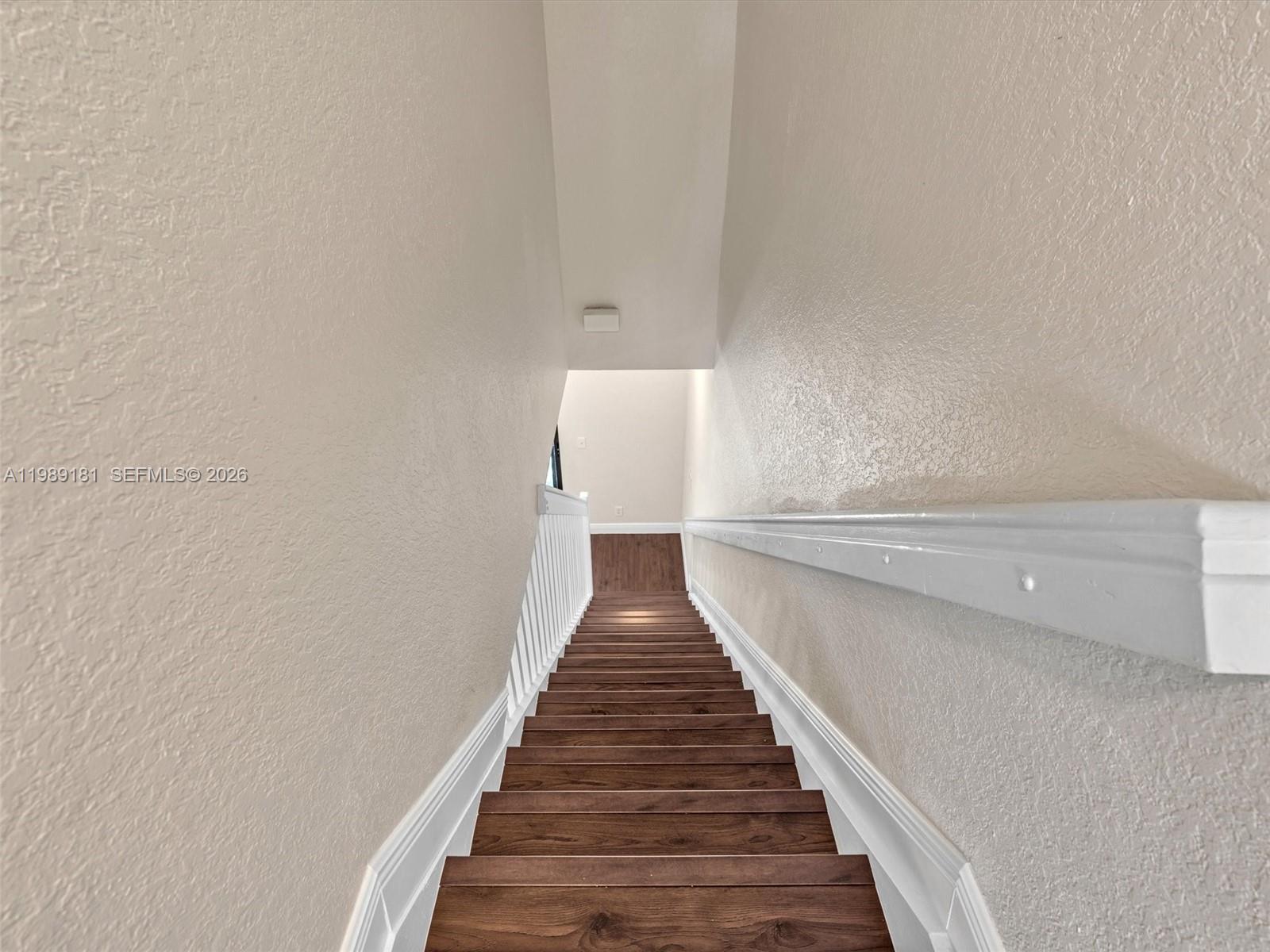 Courtyard at the Grove - Residential