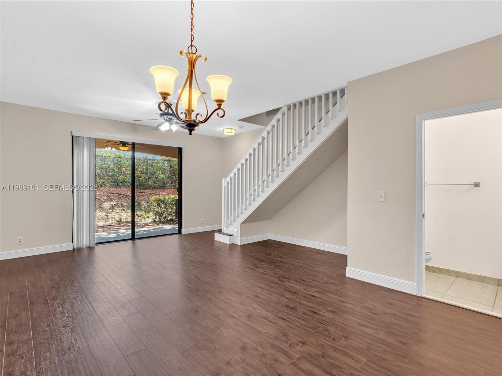 Courtyard at the Grove - Residential