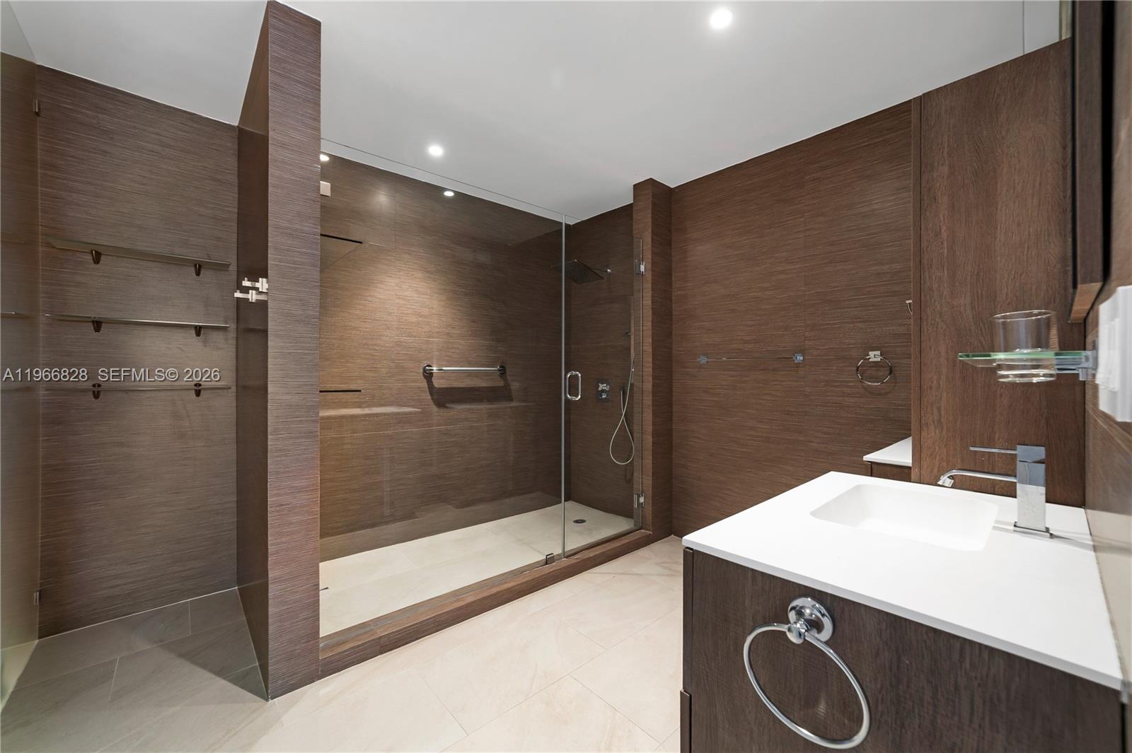 MILLENNIUM TOWER RESIDENC - Residential