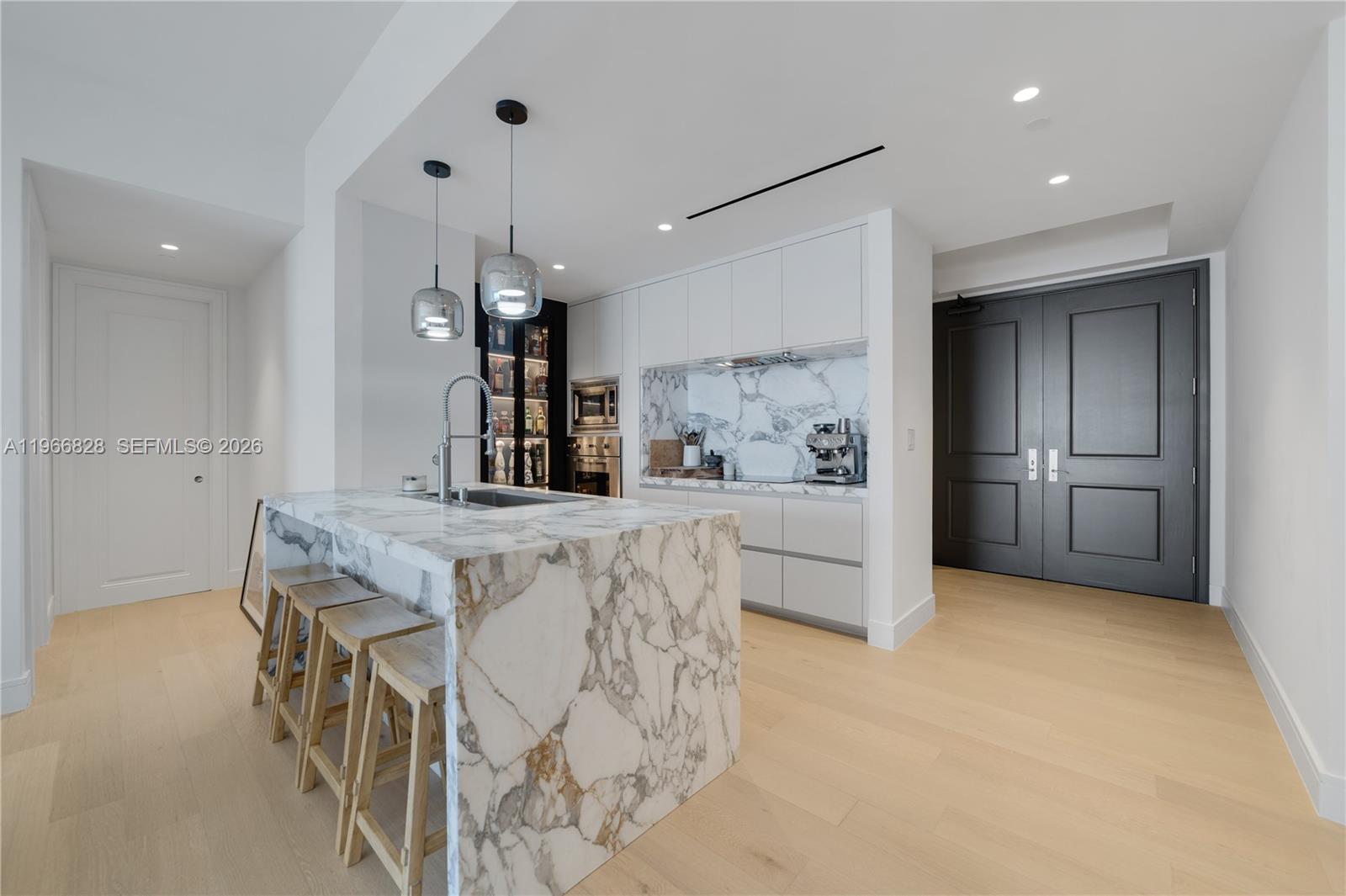 MILLENNIUM TOWER RESIDENC - Residential