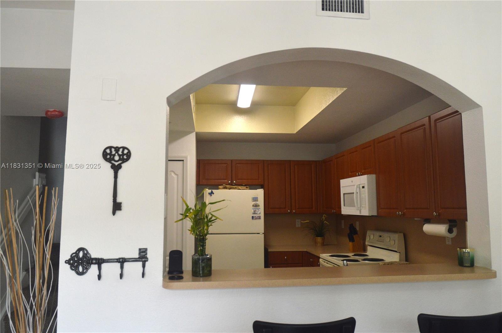 8912 W Flagler St 216