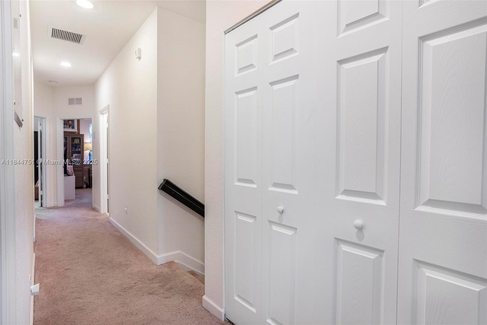 DAVIS PLAT - Residential Lease