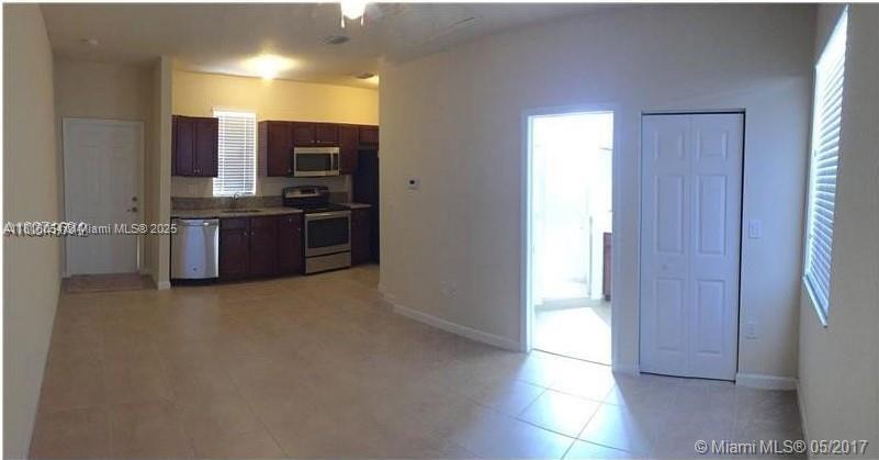 17083 SW 96 St Studio