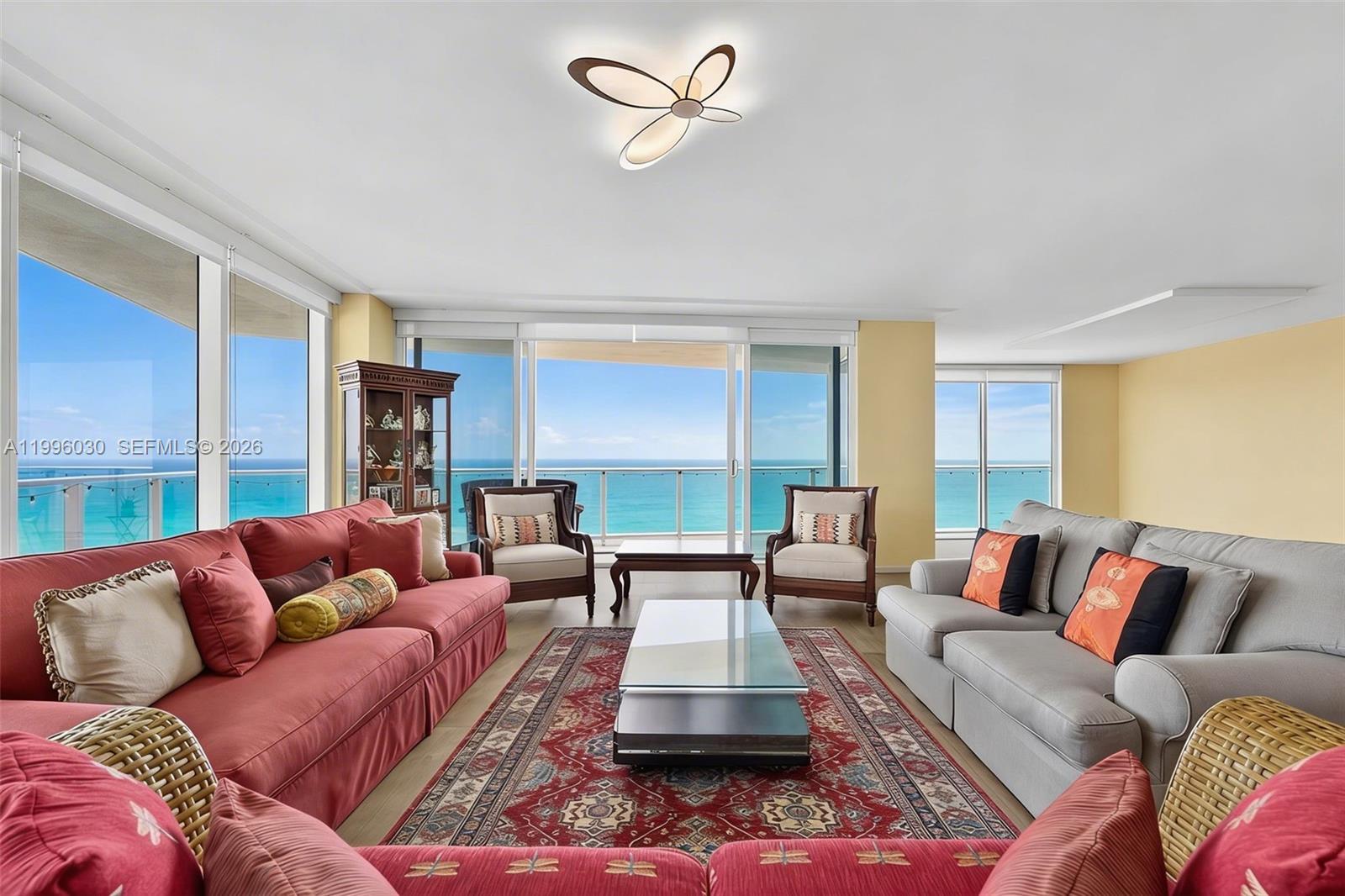 APOGEE BEACH CONDOMINIUM - Residential