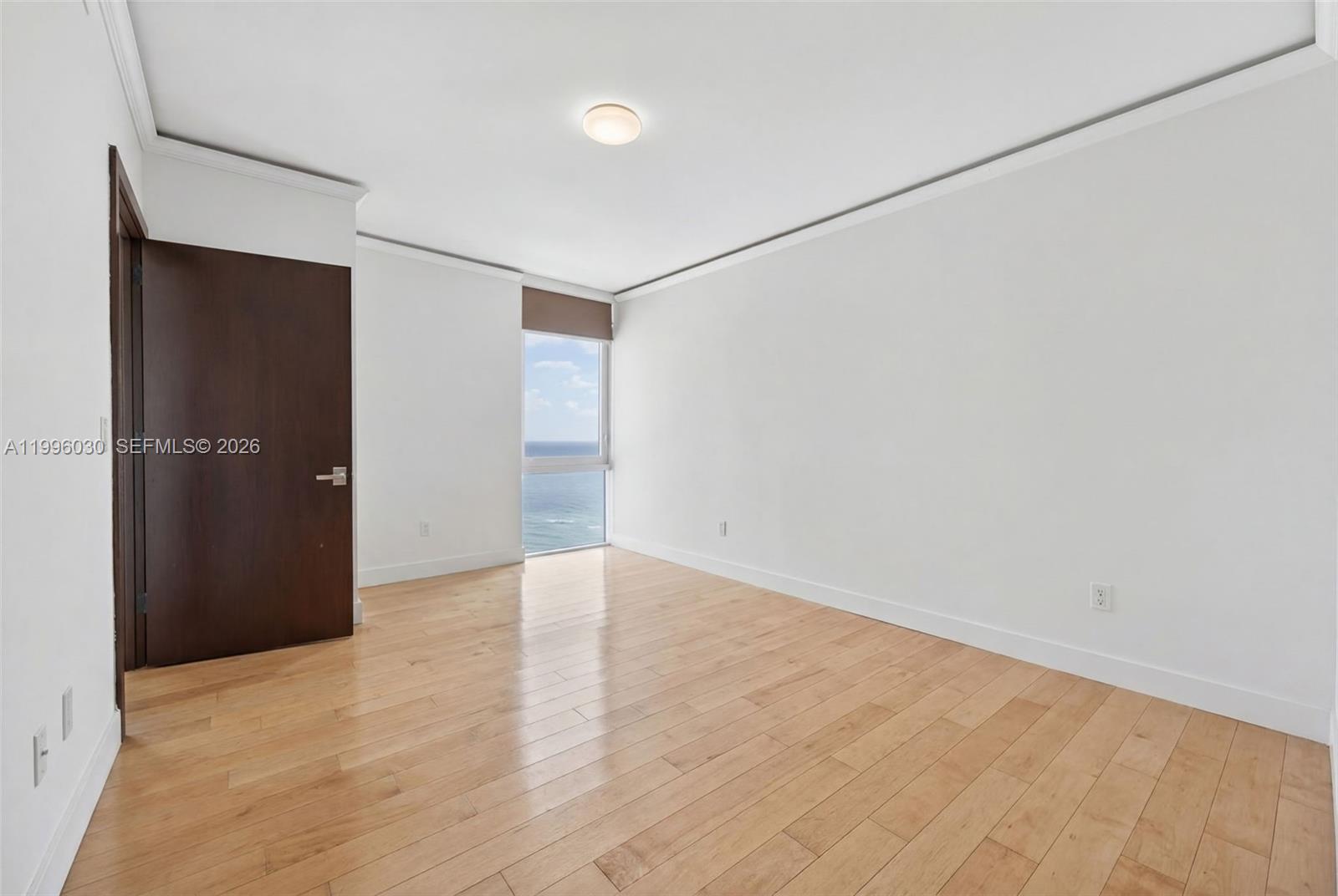 APOGEE BEACH CONDOMINIUM - Residential