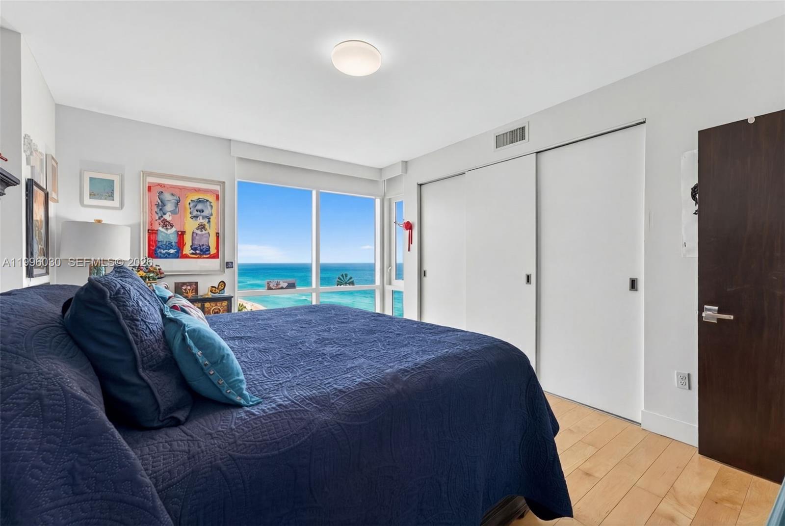 APOGEE BEACH CONDOMINIUM - Residential