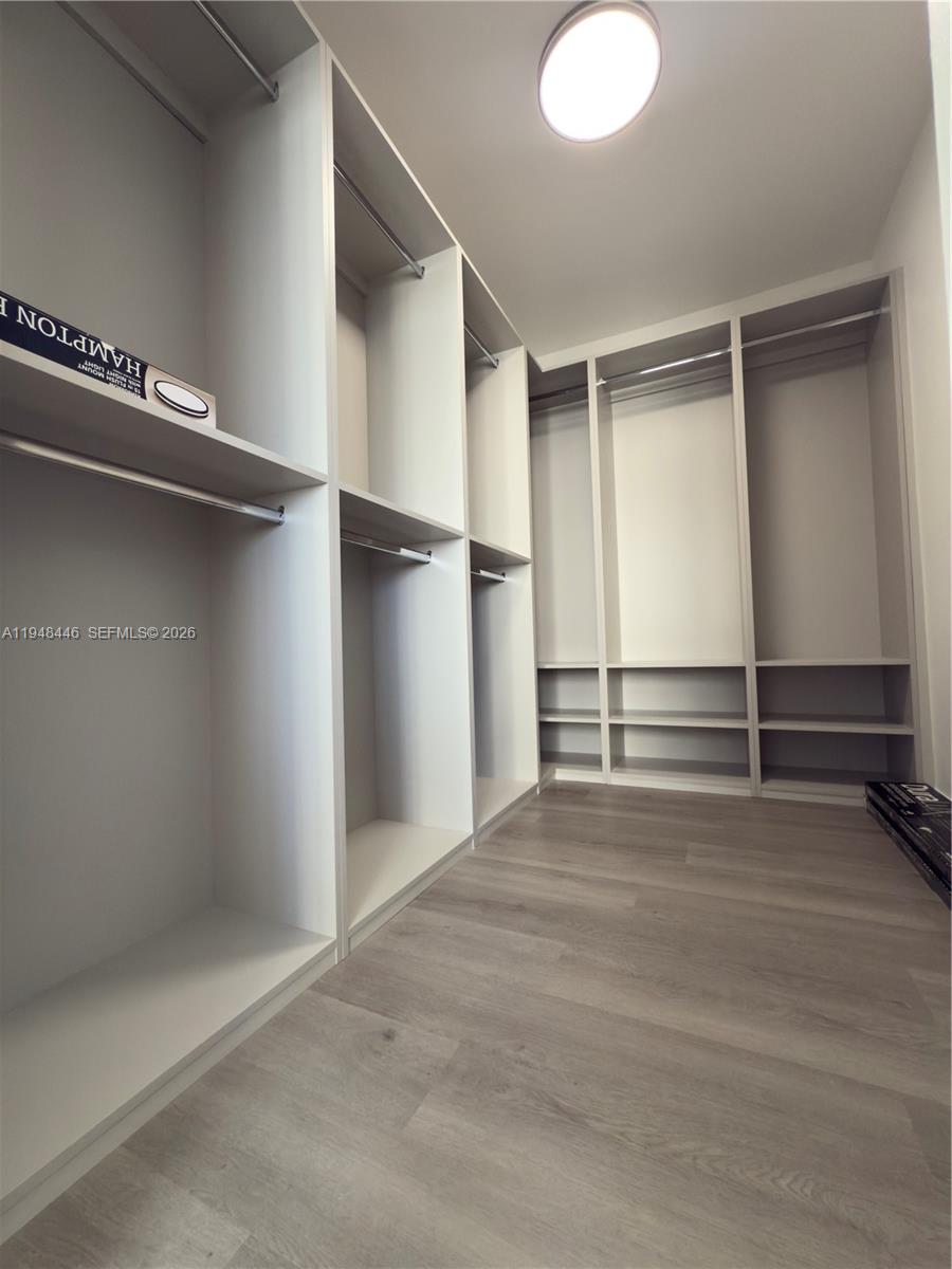 CARLISLE ON THE OCEAN CON - Residential