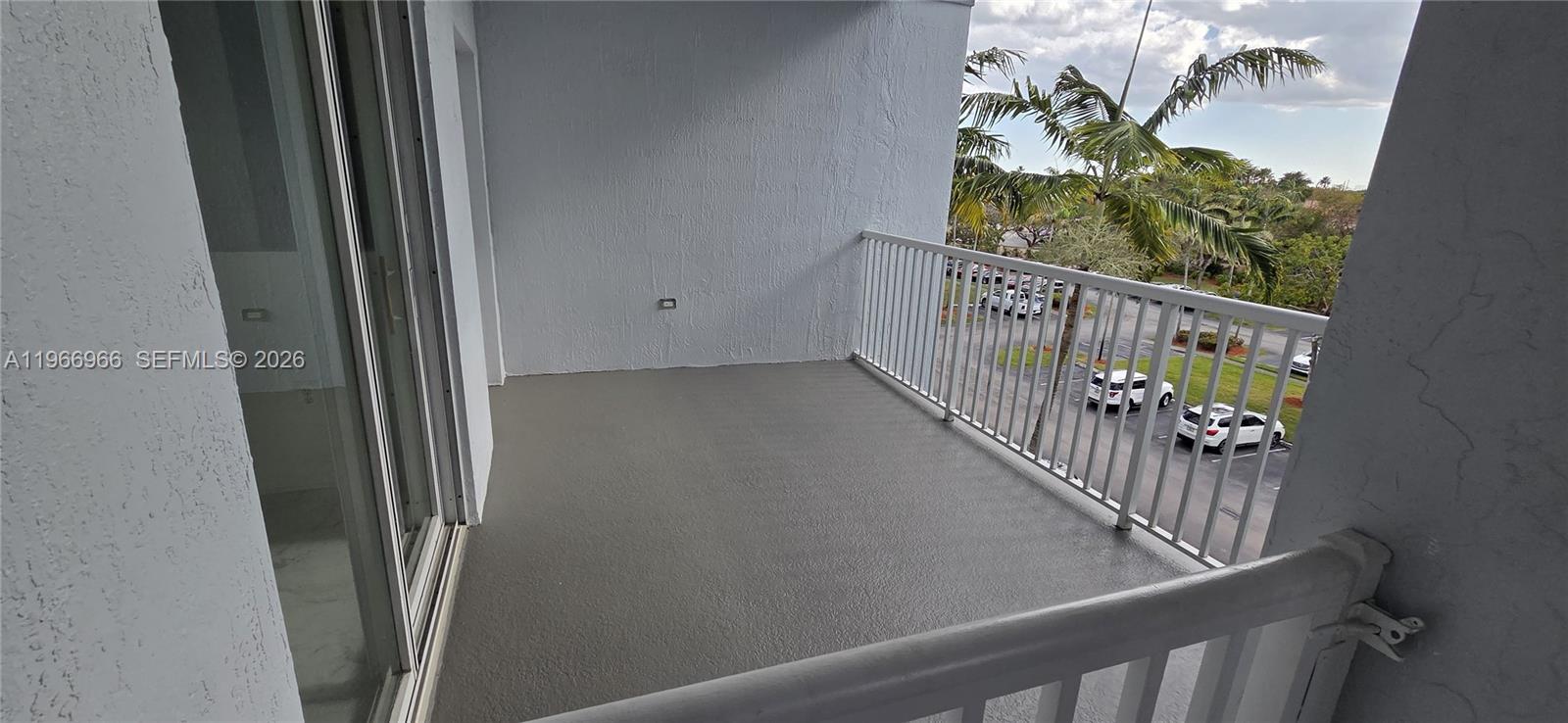 10700 NW 66th St 414