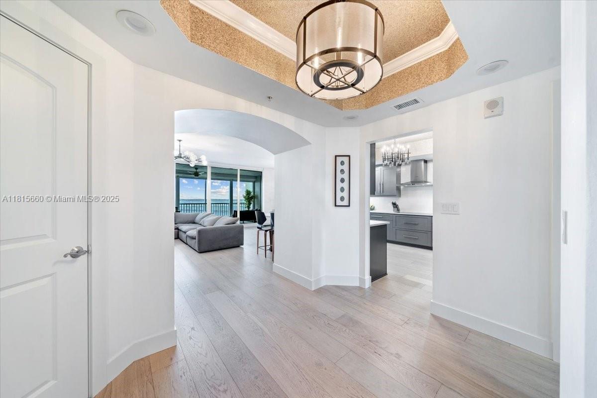 HIGH POINT PLACE - Residential