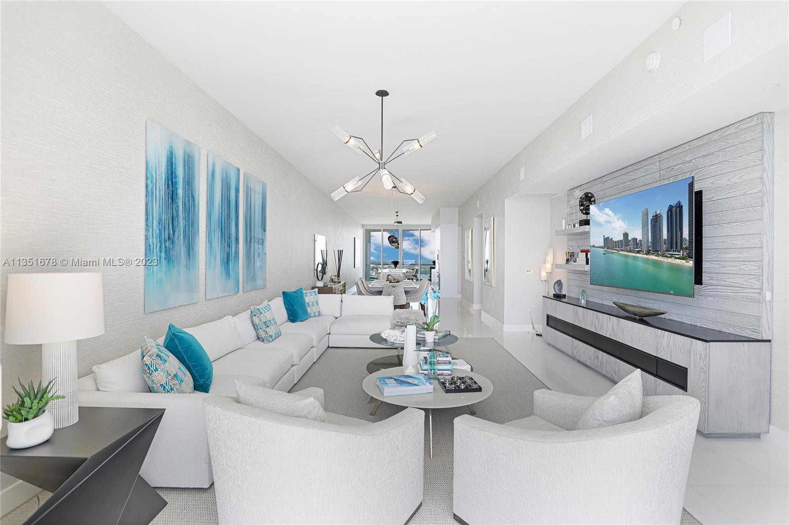JADE SIGNATURE CONDO - Residential