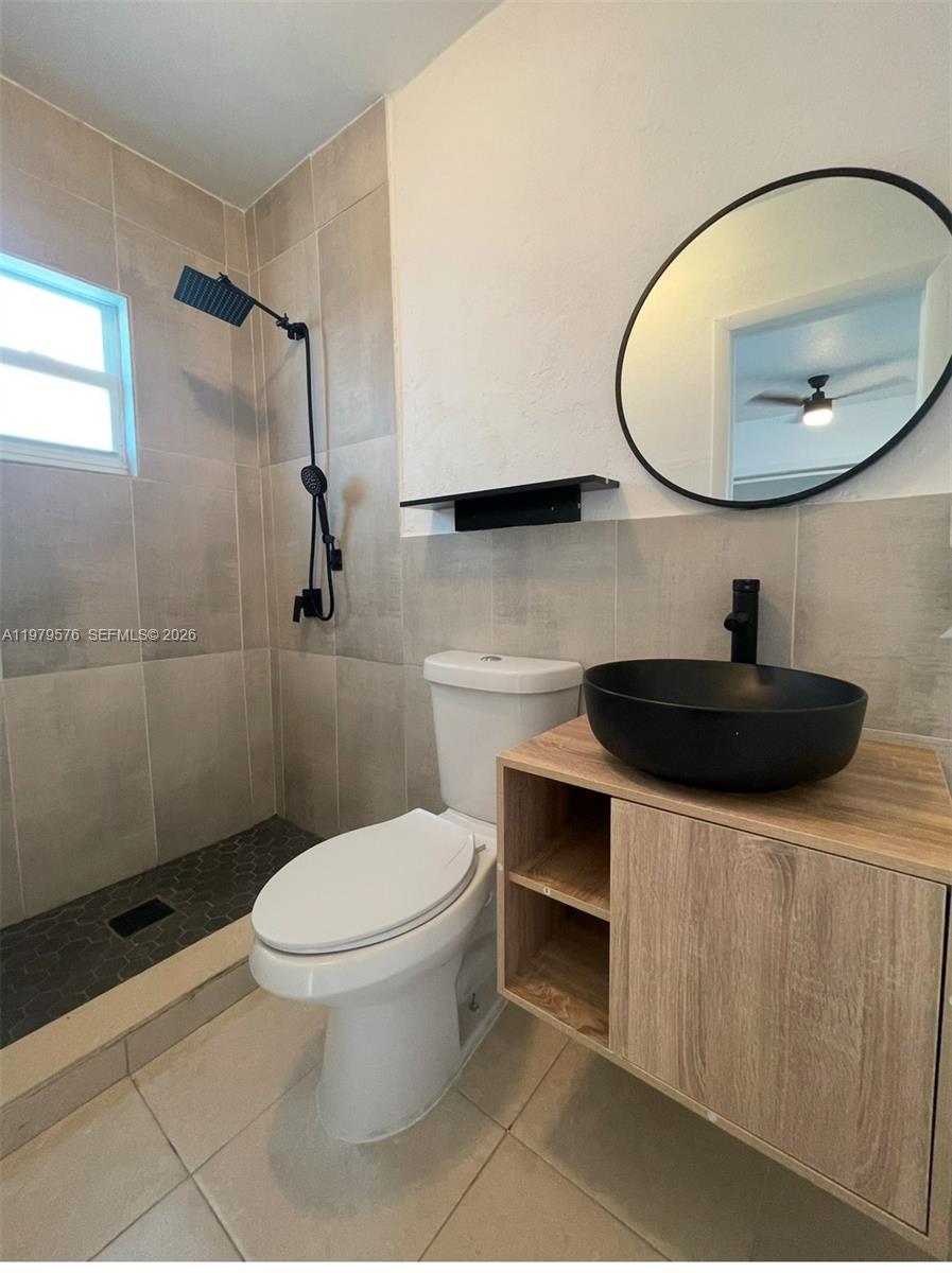 SILVER BLUFF EST SEC C - Residential Lease