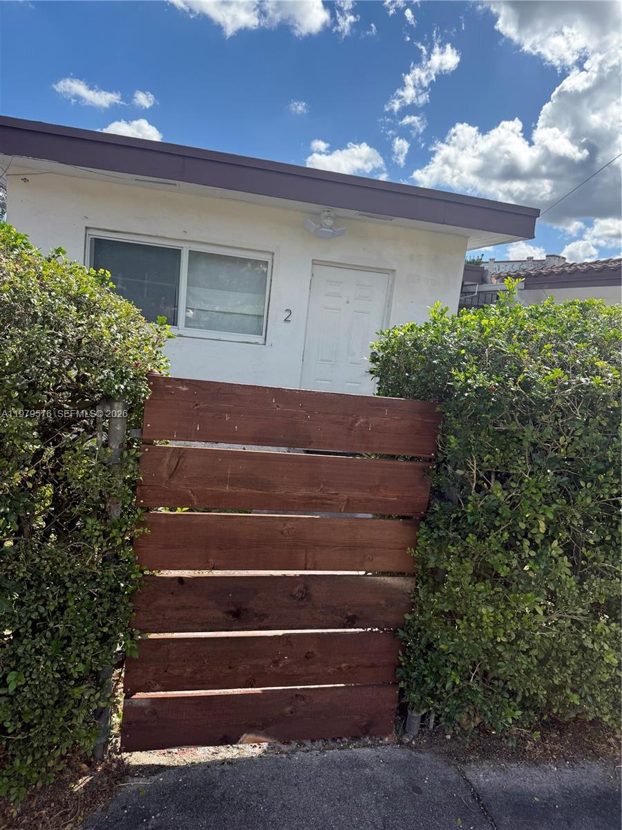 SILVER BLUFF EST SEC C - Residential Lease