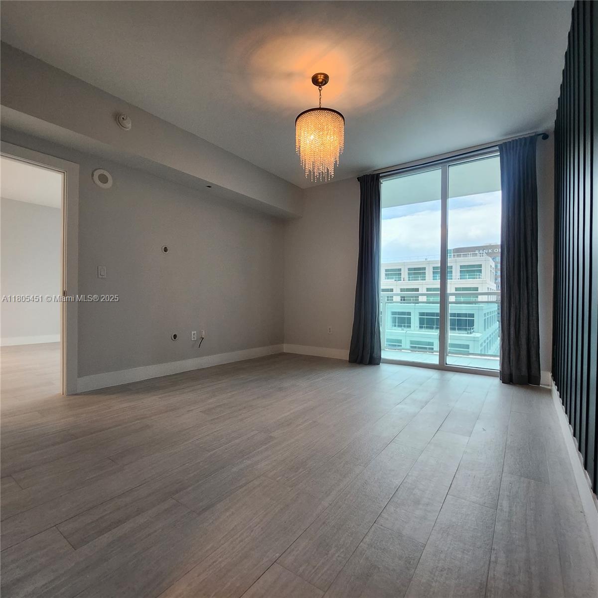 THE PLAZA 851 BRICKELL CO - Residential Lease