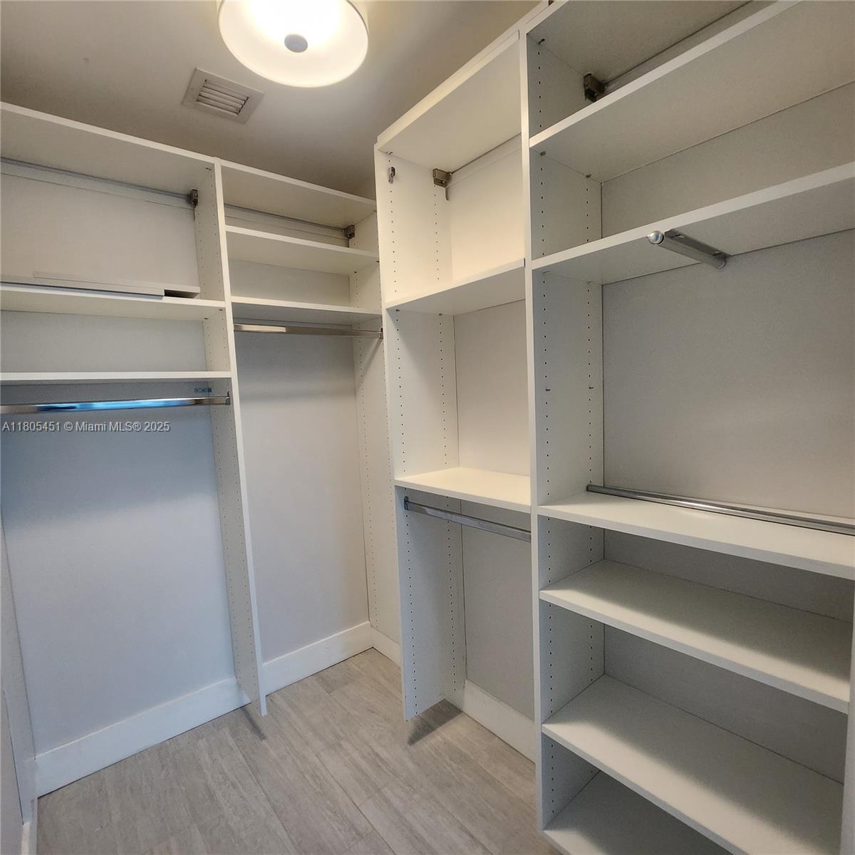 THE PLAZA 851 BRICKELL CO - Residential Lease