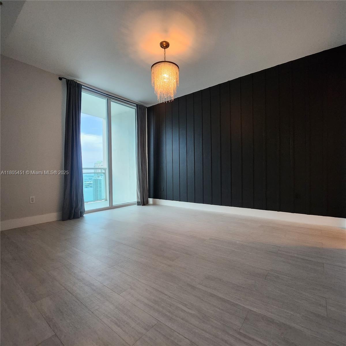 THE PLAZA 851 BRICKELL CO - Residential Lease