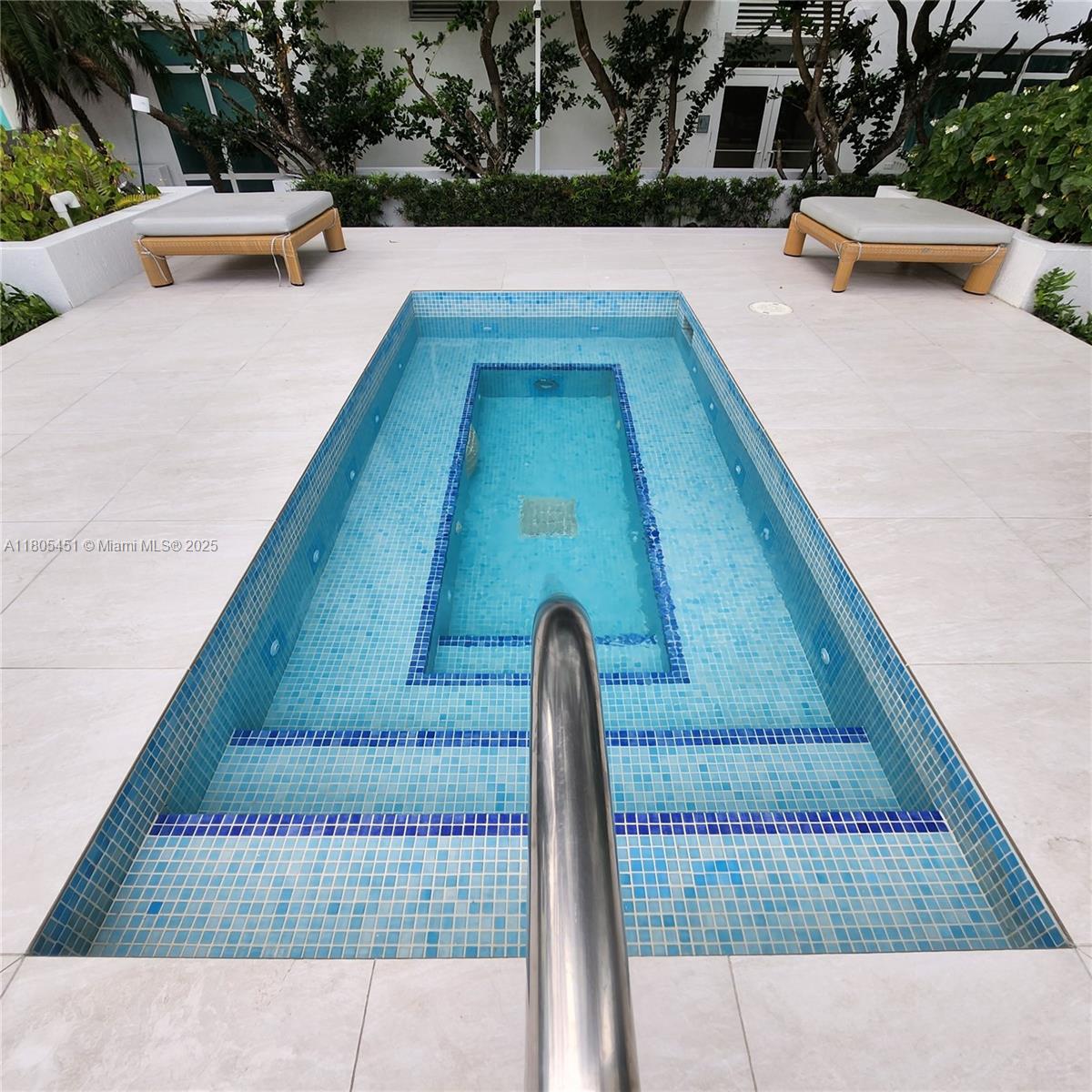 THE PLAZA 851 BRICKELL CO - Residential Lease