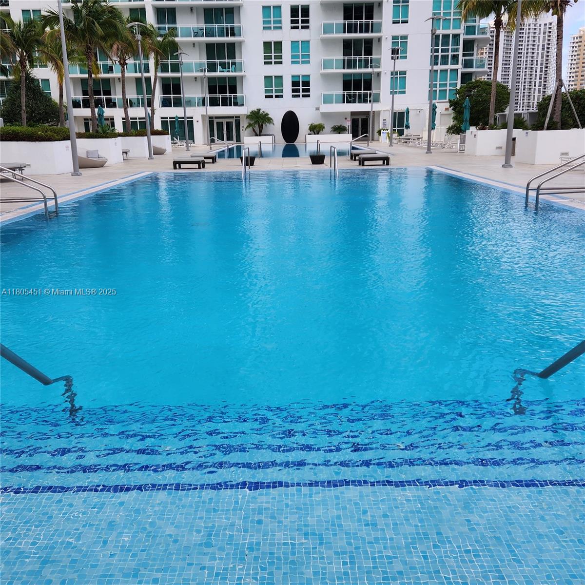 THE PLAZA 851 BRICKELL CO - Residential Lease