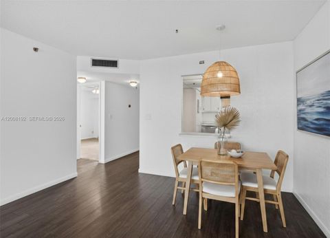 Tiny photo for 3300 W Rolling Hills Cir #606, Davie, FL 33328 (MLS # A12008192)