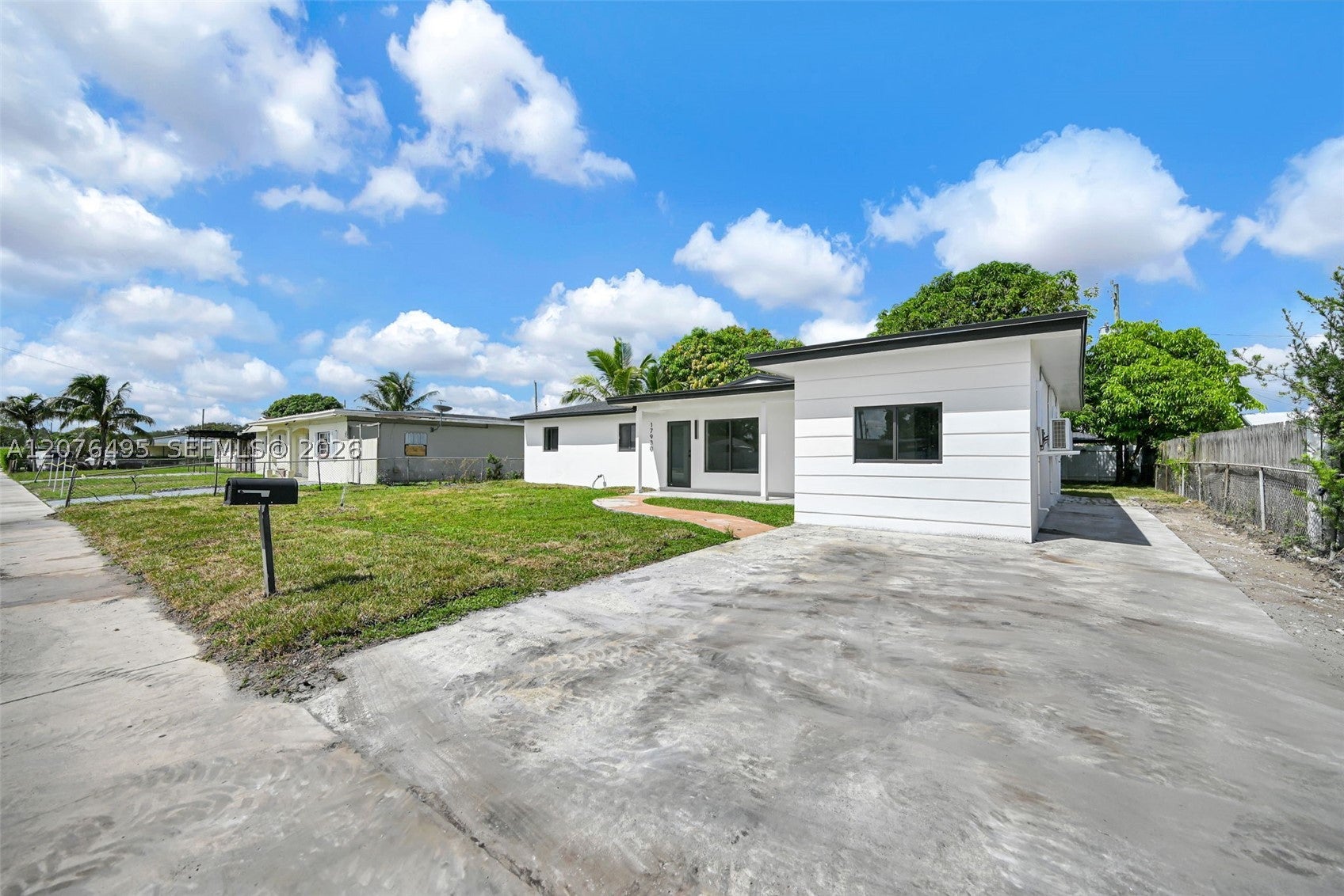 17930 NW 42nd Pl