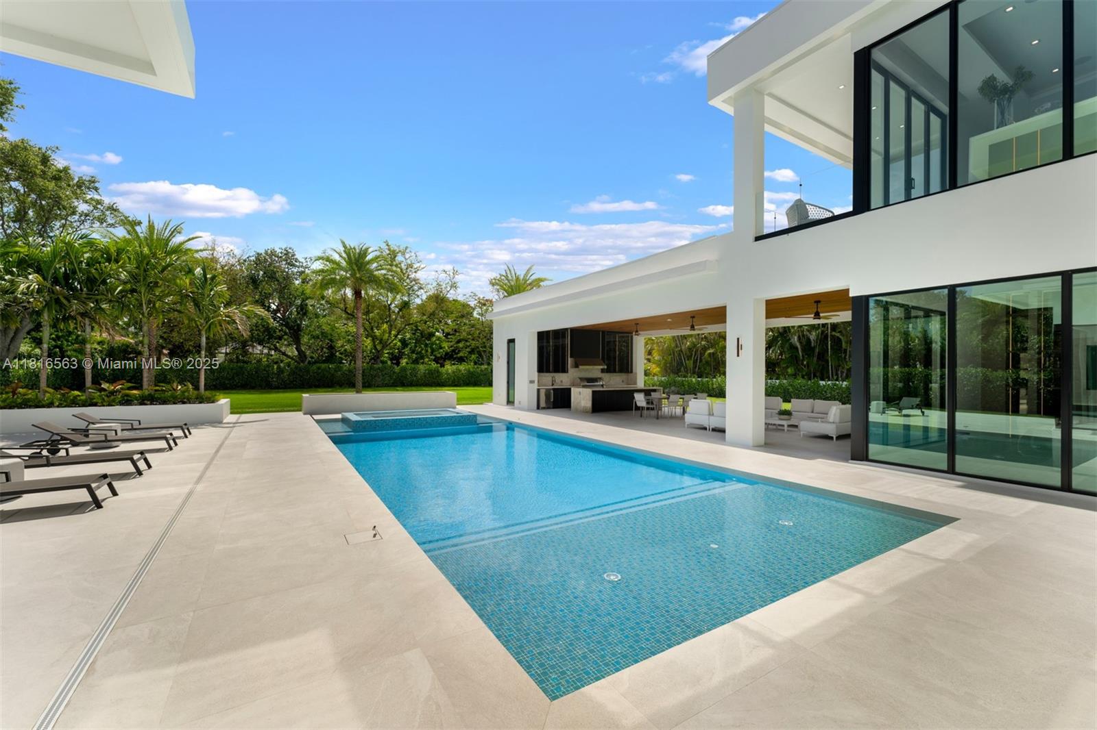 SUDLOW PARK - Residential