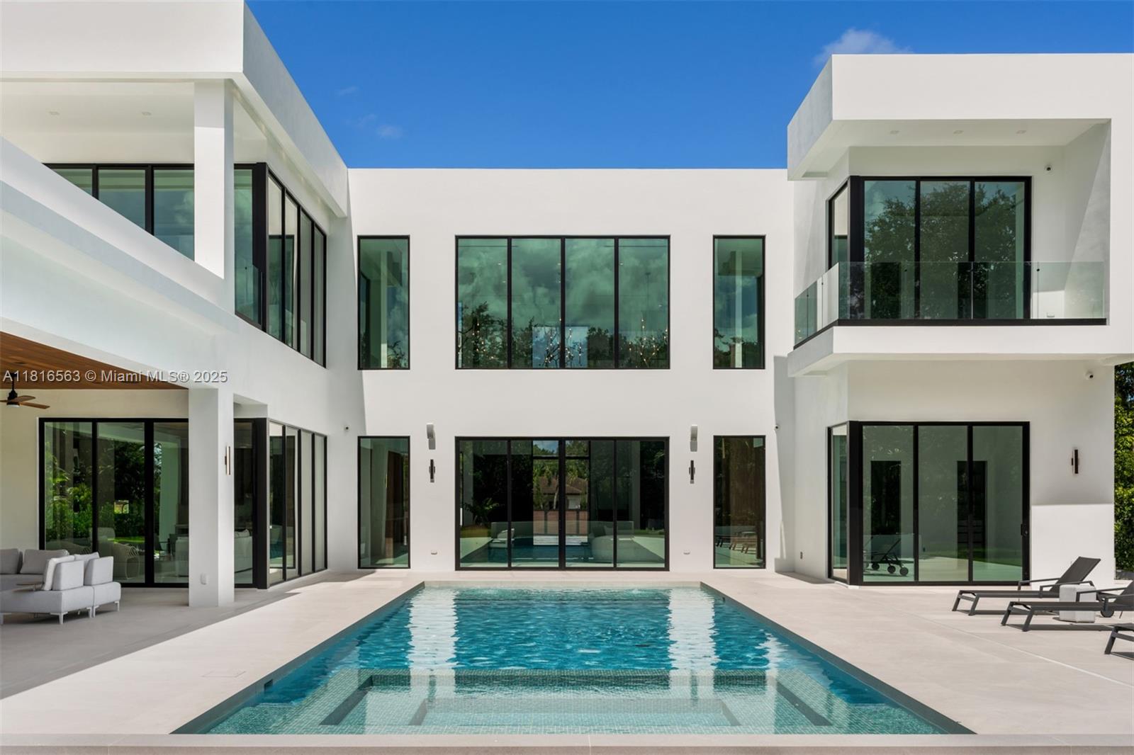 SUDLOW PARK - Residential