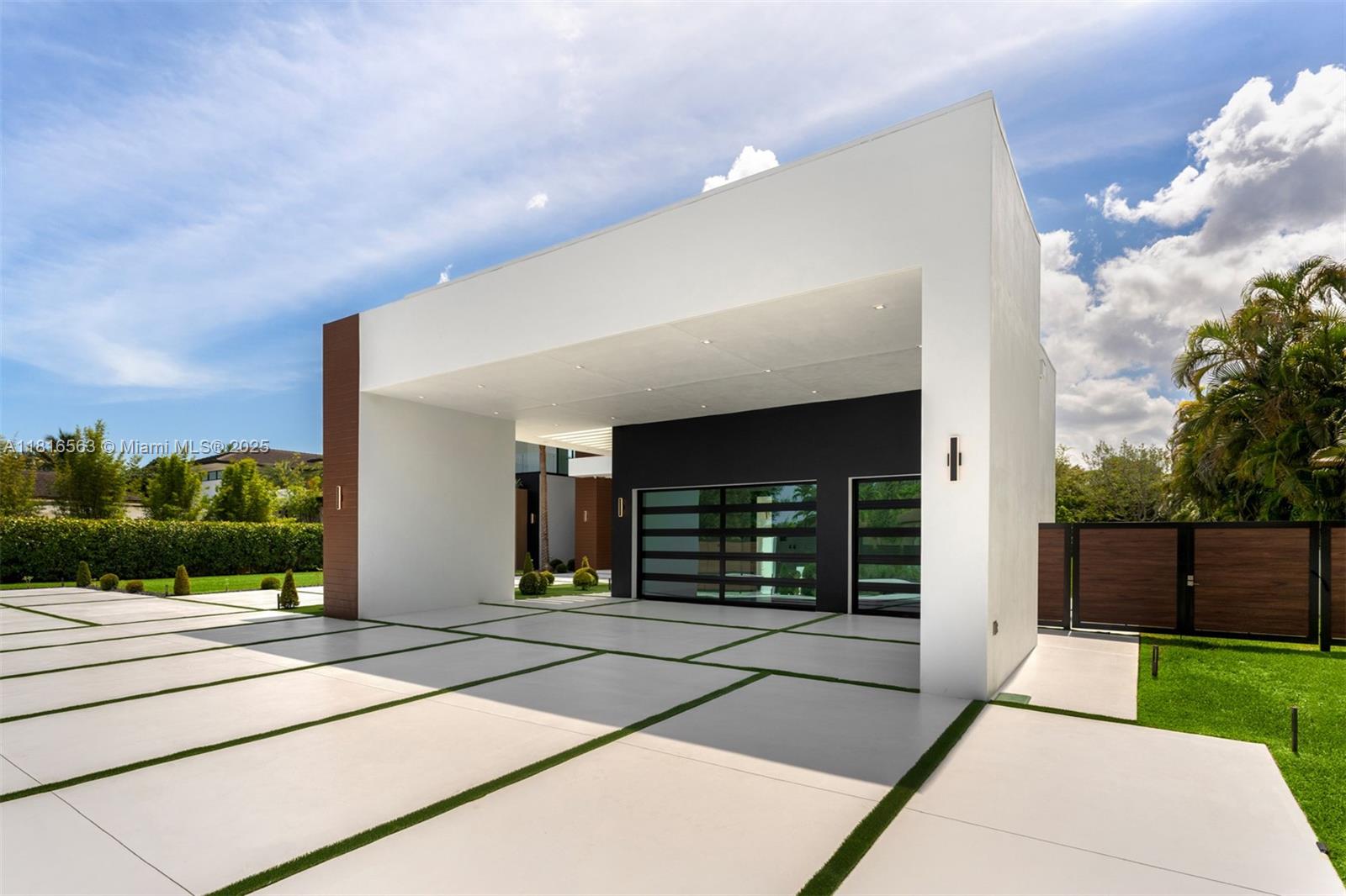 SUDLOW PARK - Residential