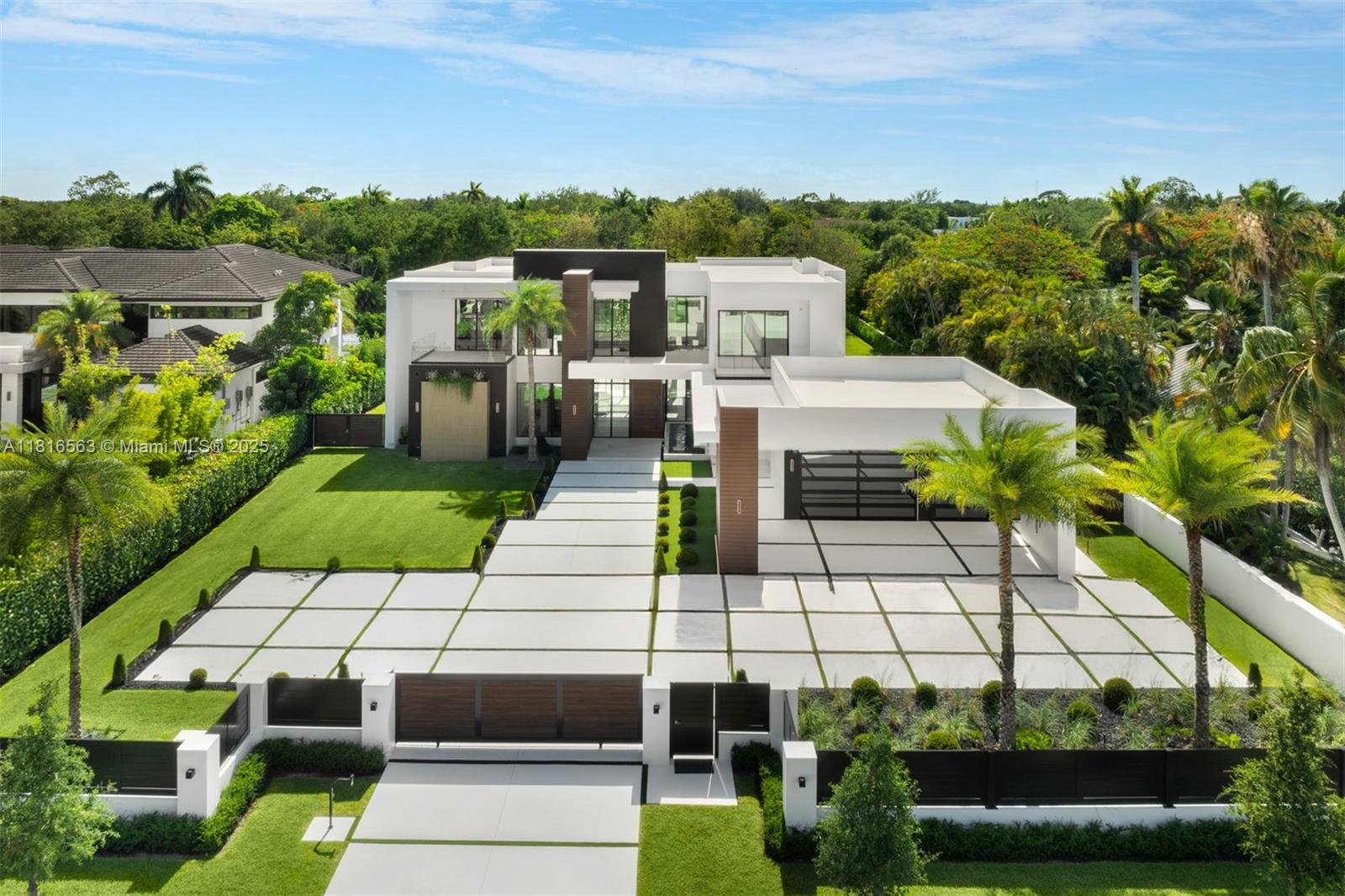 SUDLOW PARK - Residential