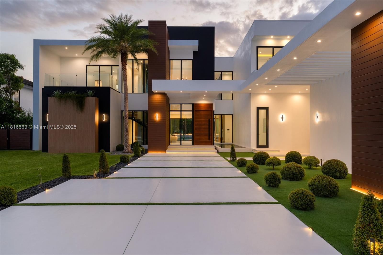SUDLOW PARK - Residential