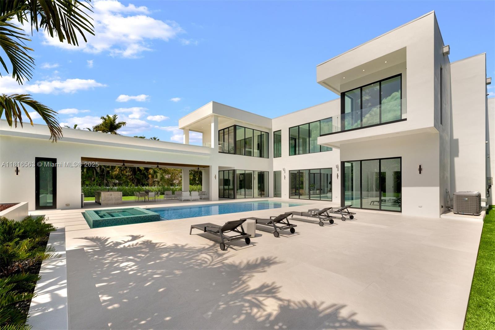 SUDLOW PARK - Residential