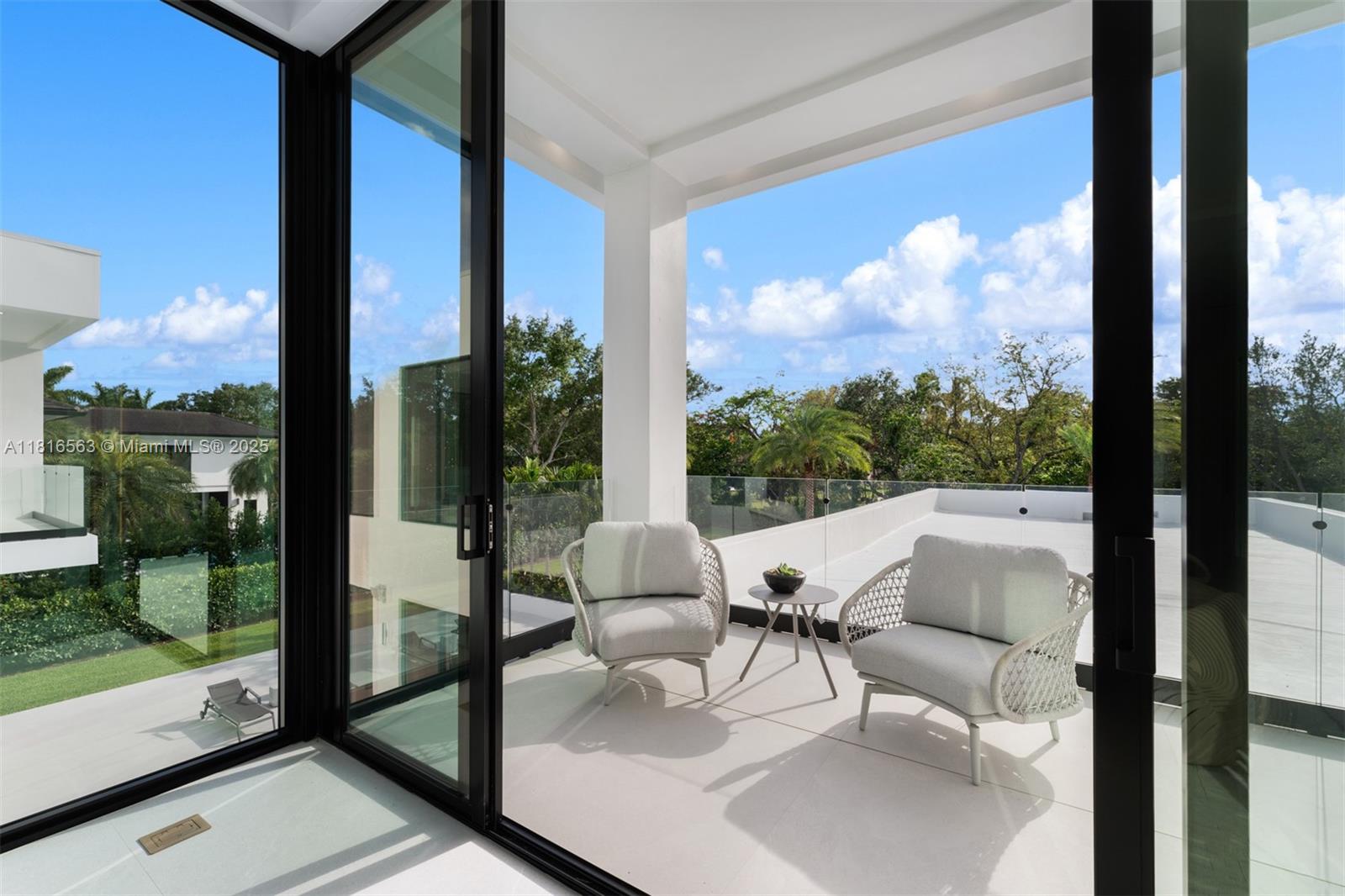 SUDLOW PARK - Residential