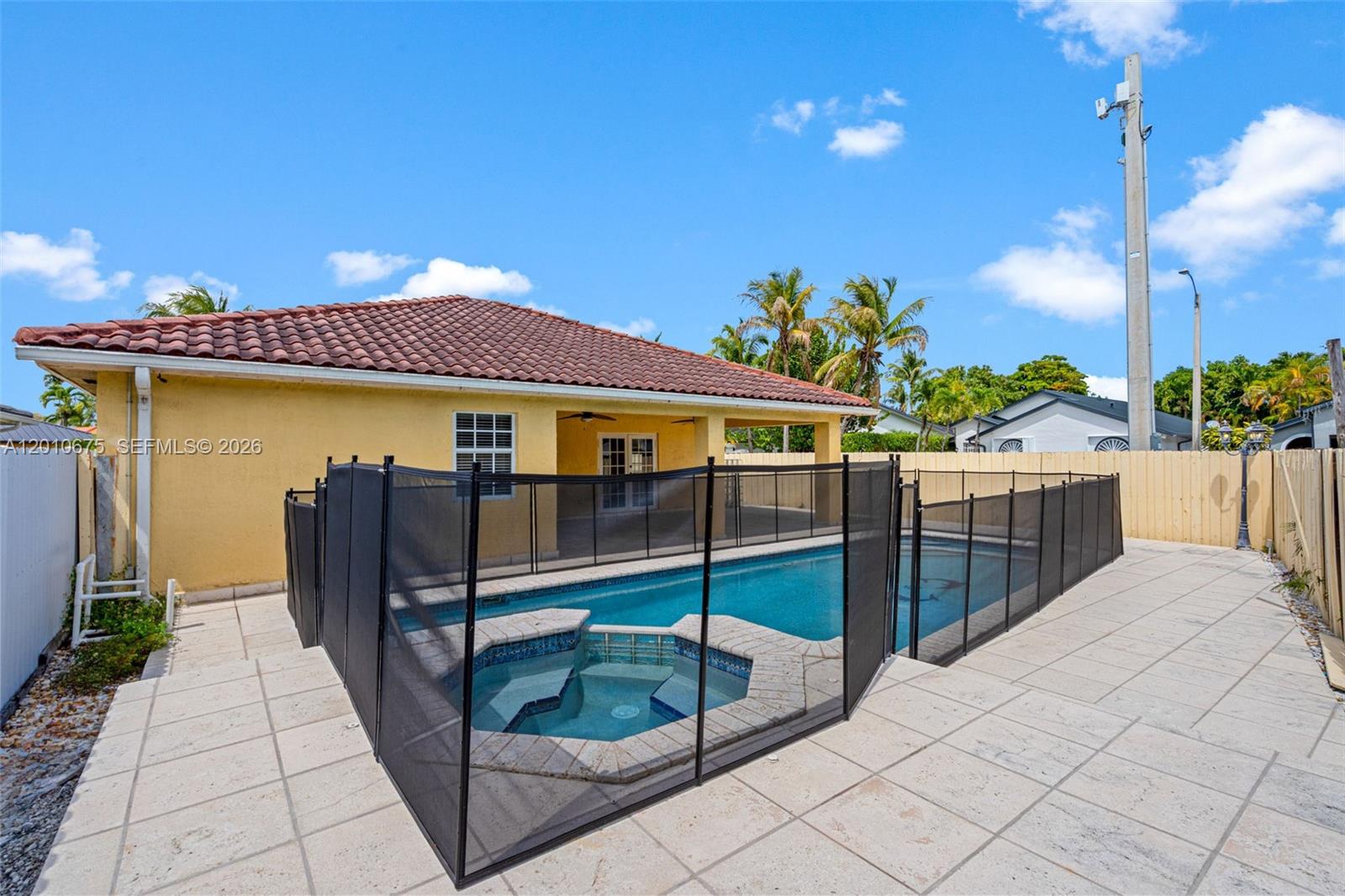 BIRD LAKES SOUTH SEC 2 - Residential