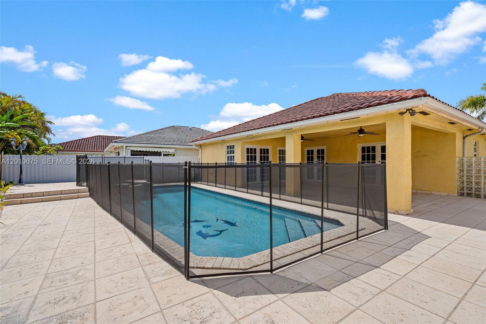 BIRD LAKES SOUTH SEC 2 - Residential