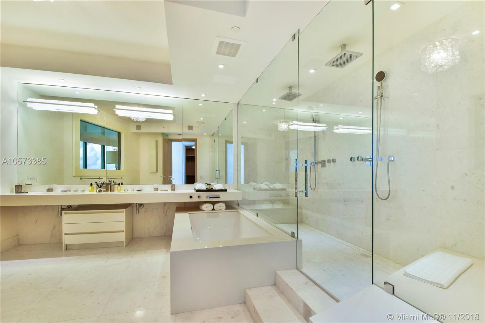 Porsche Tower - Residential